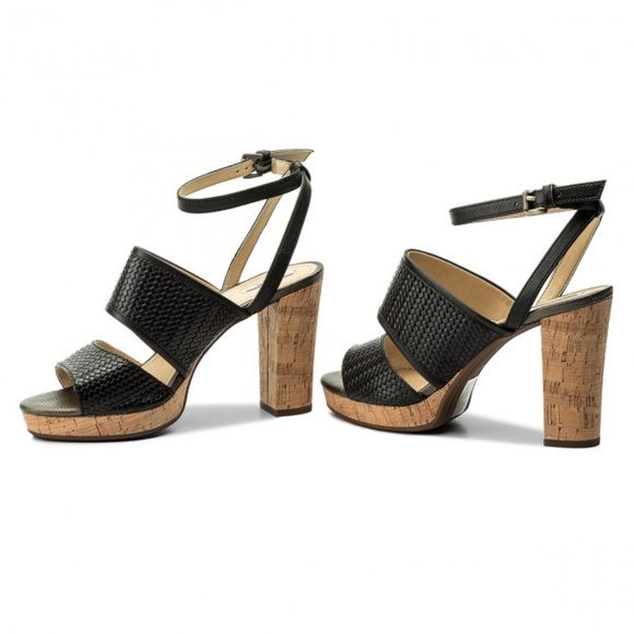 Geox Mauvelle Black Leather ankle strap block heel sandal platform dress shoes 8 - Picture 5 of 12